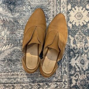 Nisolo Emma d’orsay Leather Oxfords